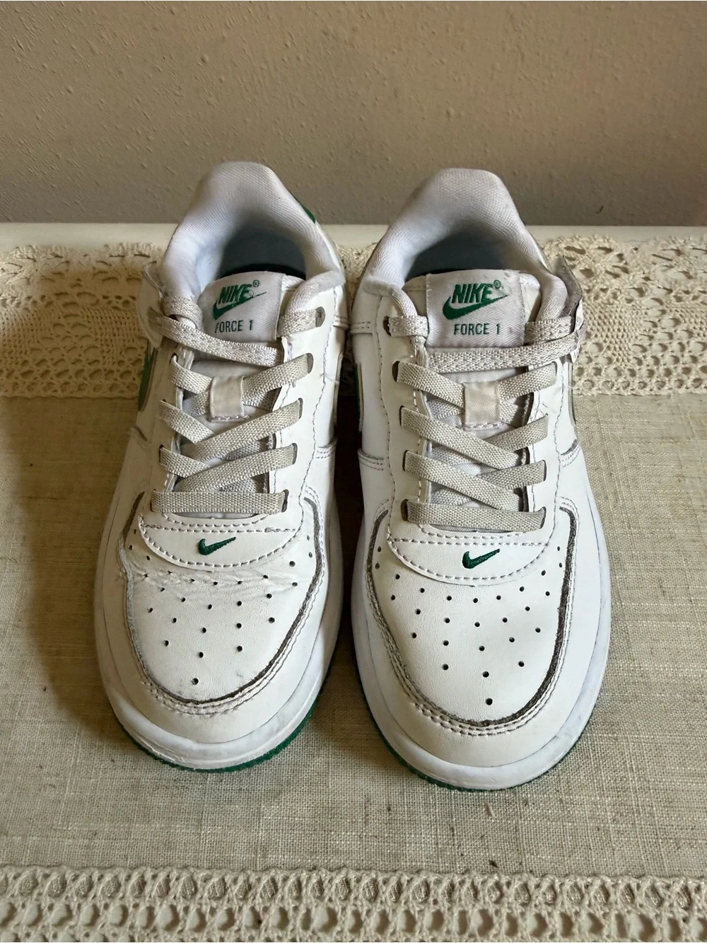 Nike low top